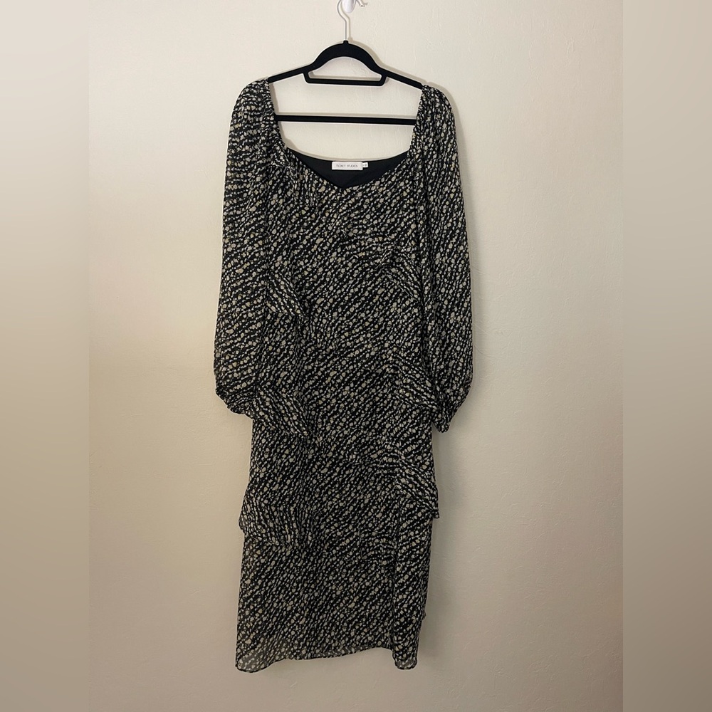 Chic Black Floral Long Sleeve Dress